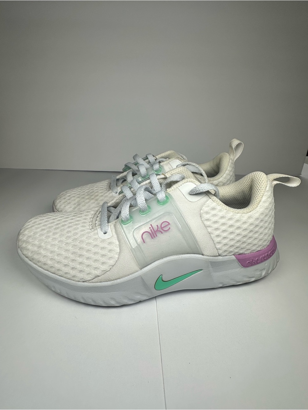 Nike Renew In-Season 10 Women's Training Sneaker Size 6 [2022]